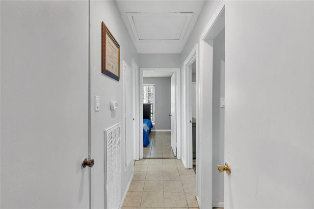 10415 Leawood Boulevard, Houston, TX 77099