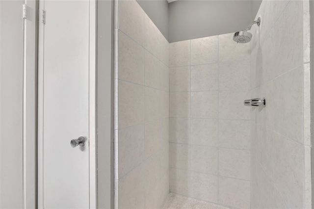 10415 Leawood Boulevard, Houston, TX 77099