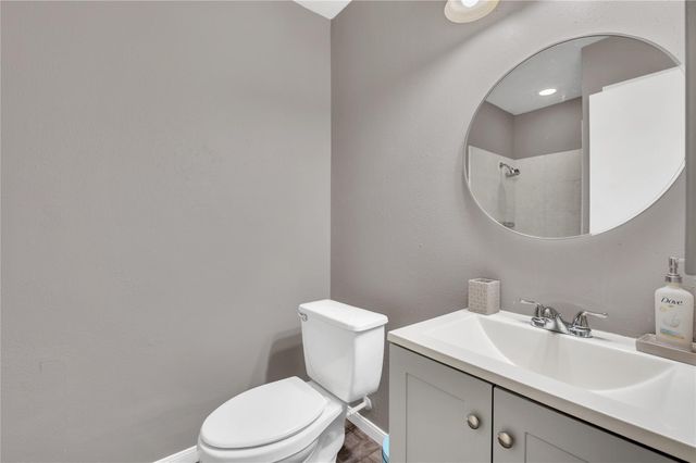 10415 Leawood Boulevard, Houston, TX 77099