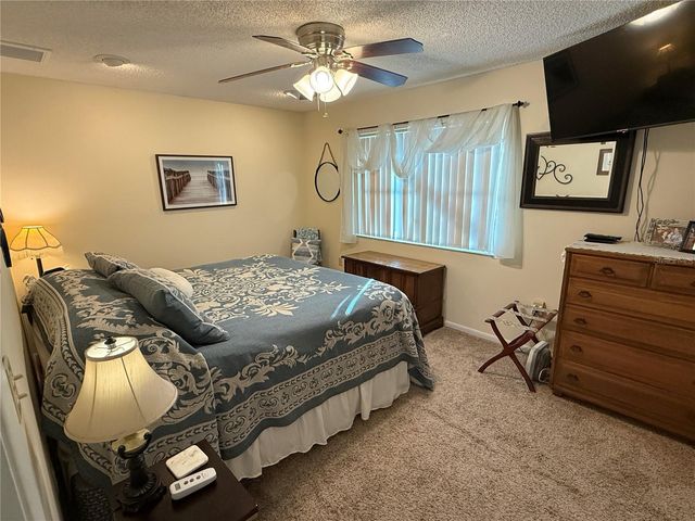 12054 101ST AVENUE, Seminole, FL 33772