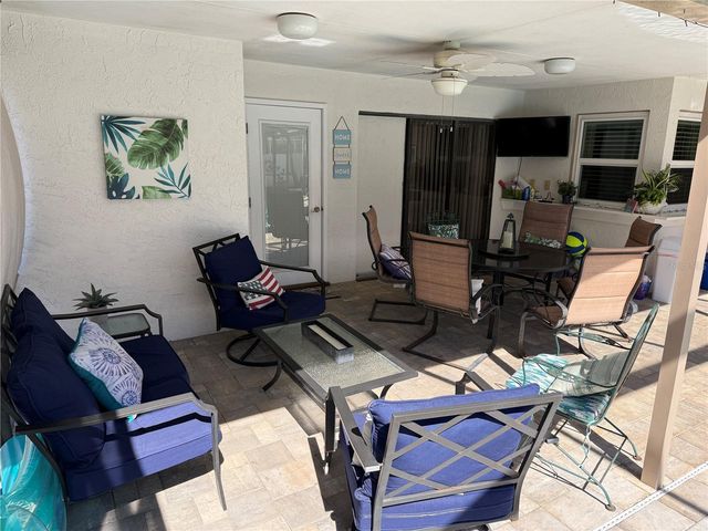 12054 101ST AVENUE, Seminole, FL 33772