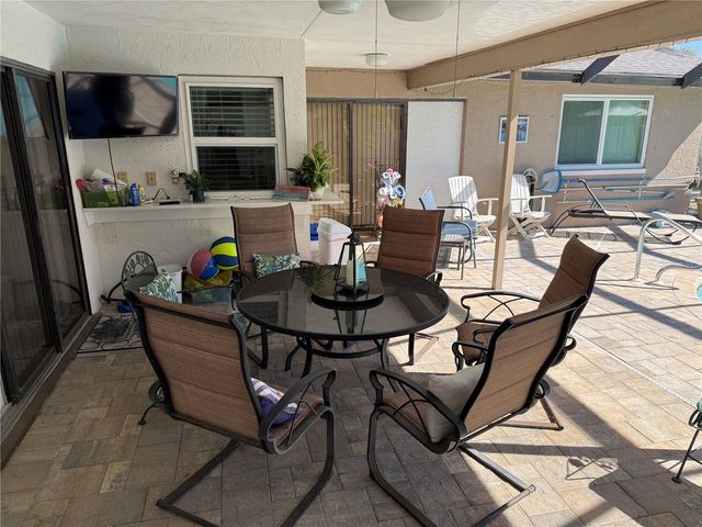 12054 101ST AVENUE, Seminole, FL 33772