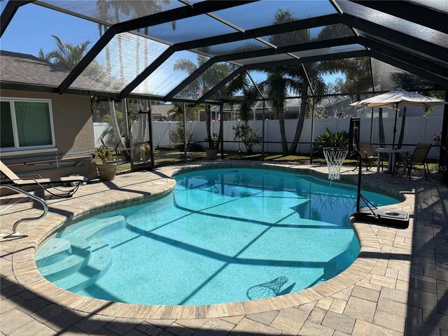 12054 101ST AVENUE, Seminole, FL 33772