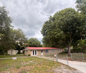 334 Johnston Street, Fort Pierce, FL 34982