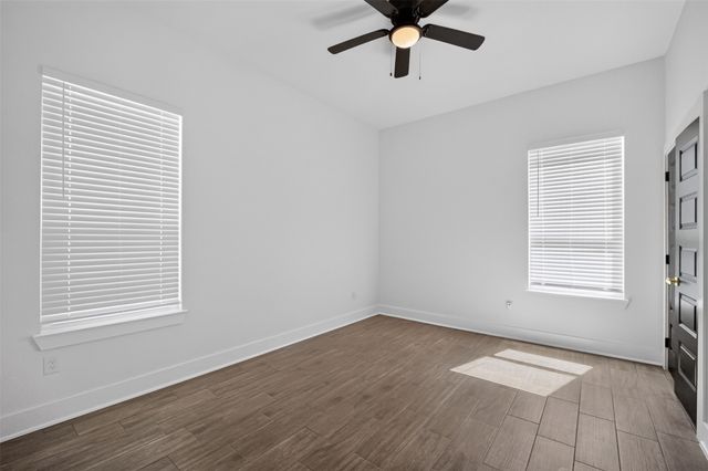 153 Crestview Drive, Corsicana, TX 75109