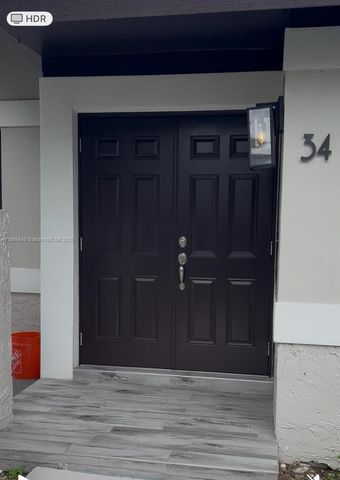 9630 SW 152nd Ave 34, Miami, FL 33196