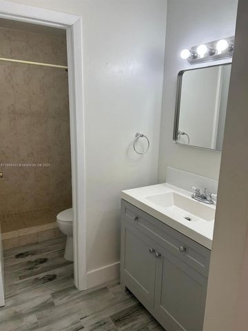 9630 SW 152nd Ave 34, Miami, FL 33196