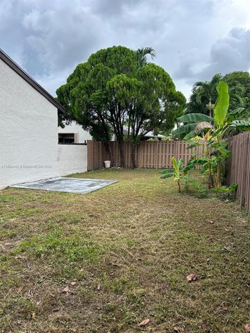 9630 SW 152nd Ave 34, Miami, FL 33196