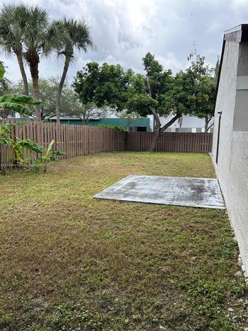 9630 SW 152nd Ave 34, Miami, FL 33196