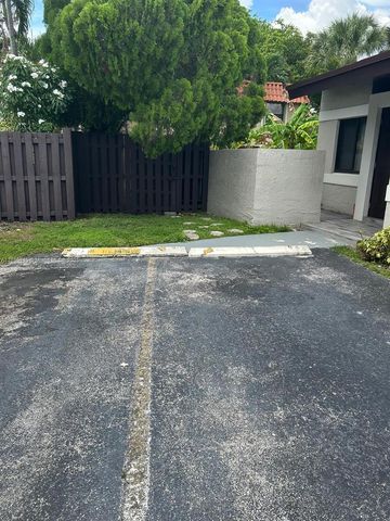 9630 SW 152nd Ave 34, Miami, FL 33196