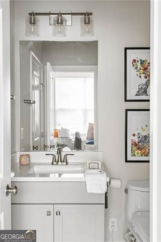 550 Central Park Overlook, Alpharetta, GA 30004