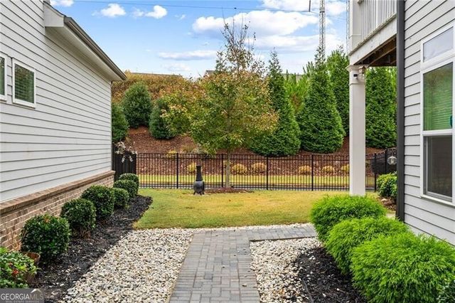 550 Central Park Overlook, Alpharetta, GA 30004