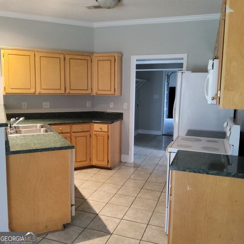 238 Long Pine Drive, Leesburg, GA 31763