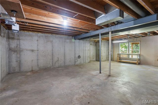 3499 Brookwood Circle, St Charles, MO 63301