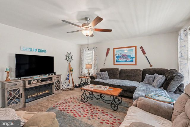 309 12TH ST, Colonial Beach, VA 22443