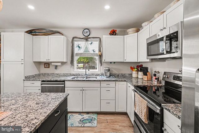 309 12TH ST, Colonial Beach, VA 22443