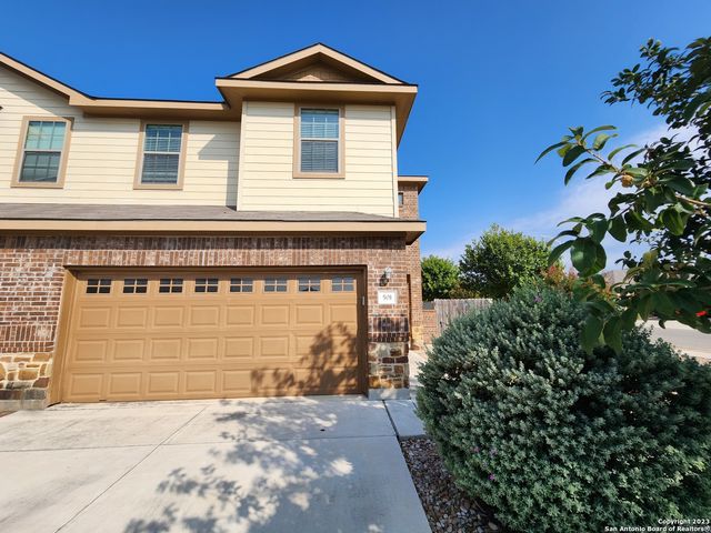 501 CREEKSIDE CIR, New Braunfels, TX 78130