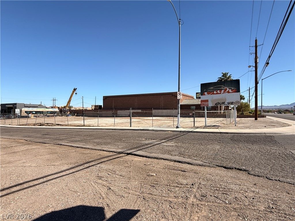 6101 Boulder Highway, Las Vegas, NV 89122 — photo 2