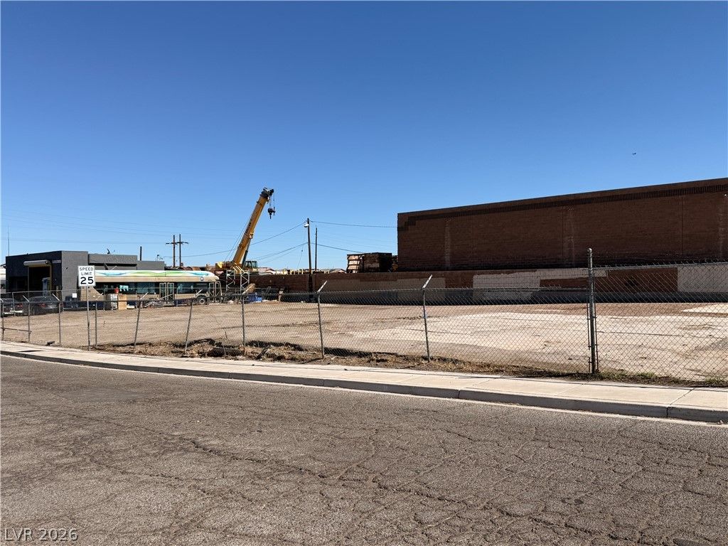 6101 Boulder Highway, Las Vegas, NV 89122 — photo 4