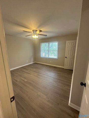 1722 Ward Avenue, Huntsville, AL 35801