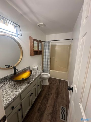 1722 Ward Avenue, Huntsville, AL 35801