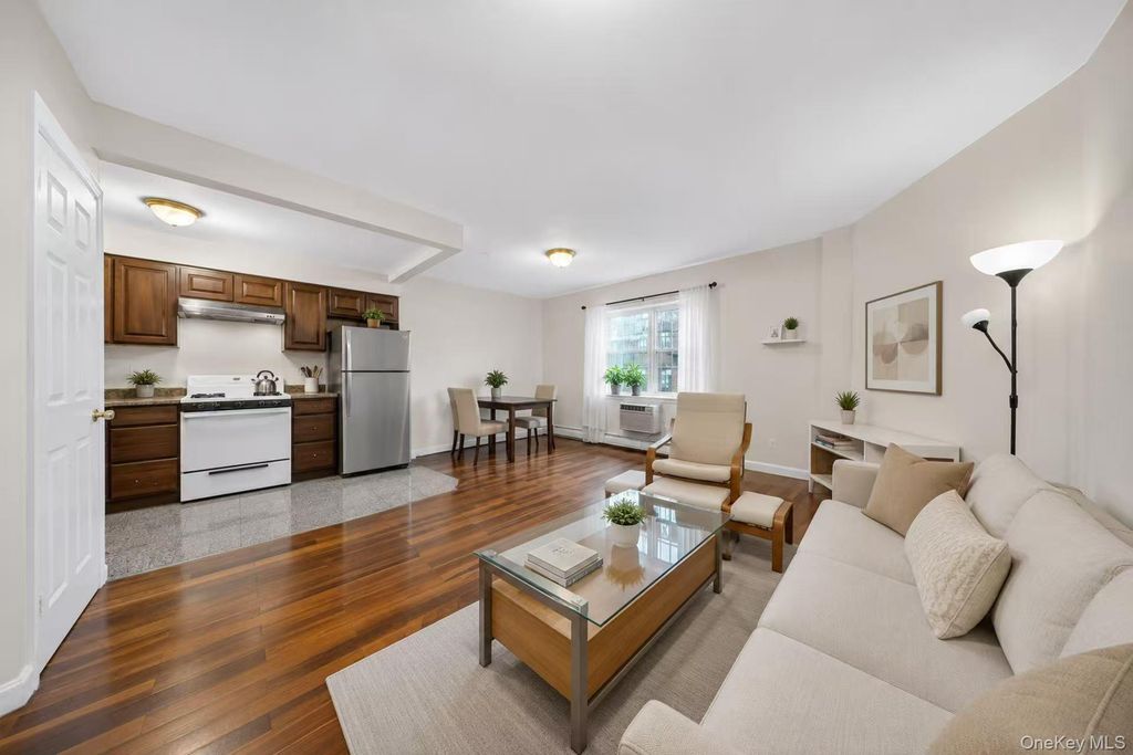 10005 37th Avenue 1B, Corona, NY 11368 — photo 4