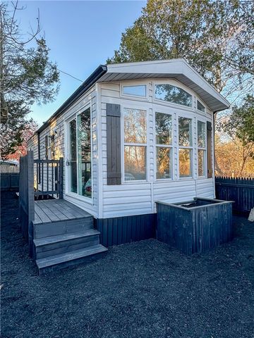 245 Manton Street, Pawtucket, RI 02861