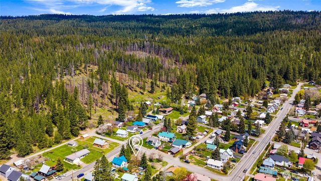 4 XX W Alaska Avenue, Roslyn, WA 98941