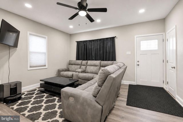 1315 MAIN AVE, Croydon, PA 19021
