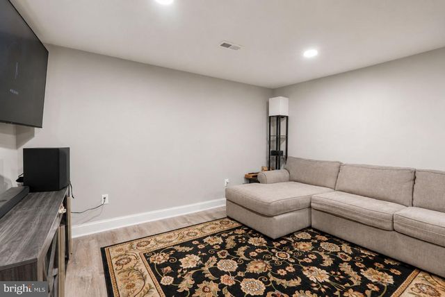 1315 MAIN AVE, Croydon, PA 19021