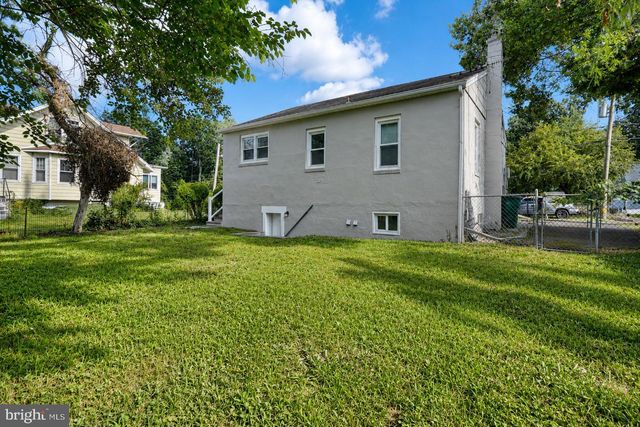 1315 MAIN AVE, Croydon, PA 19021