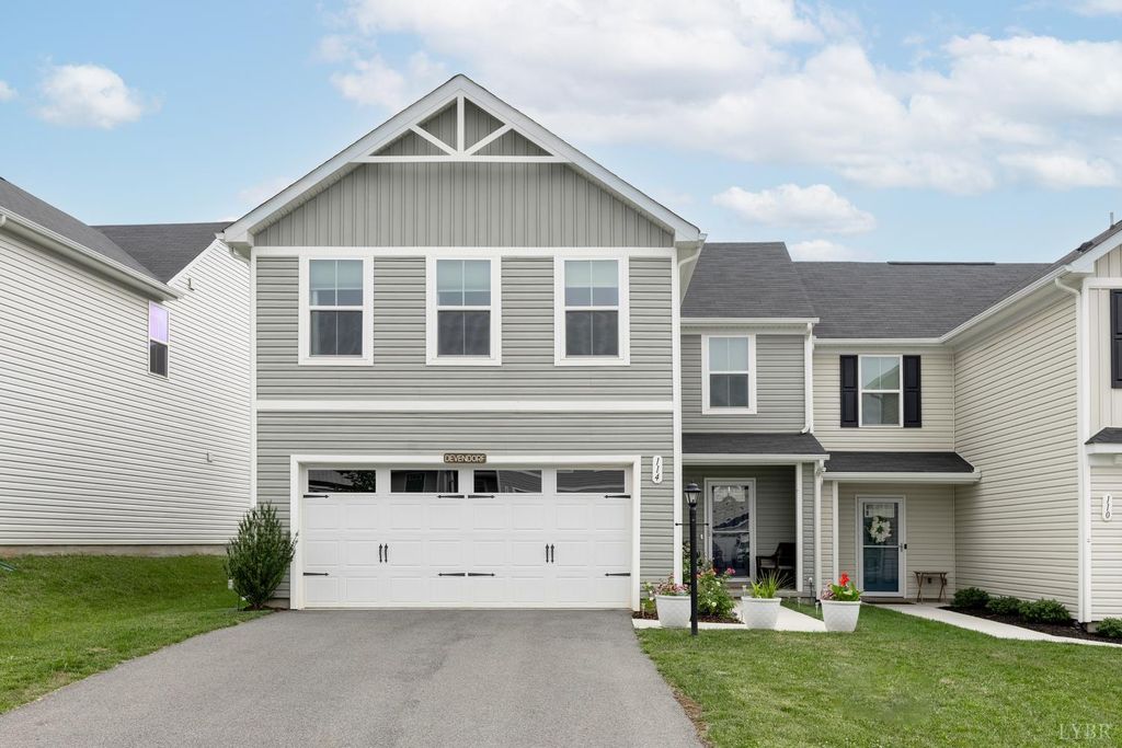 114 Robinia Road, Lynchburg, VA 24501