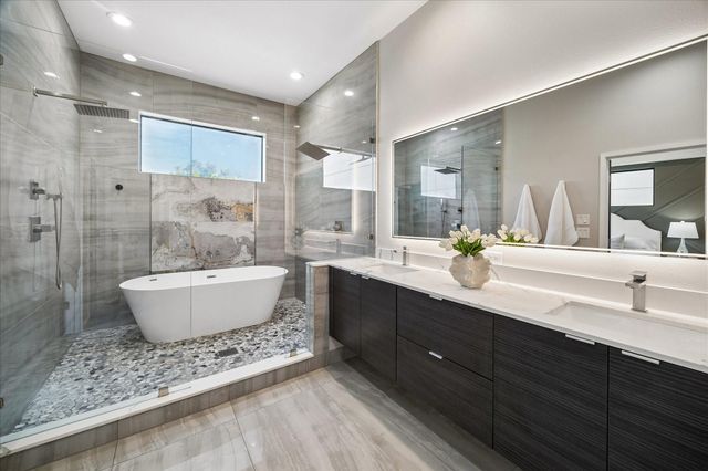 607 Memorial Heights Drive, Houston, TX 77007