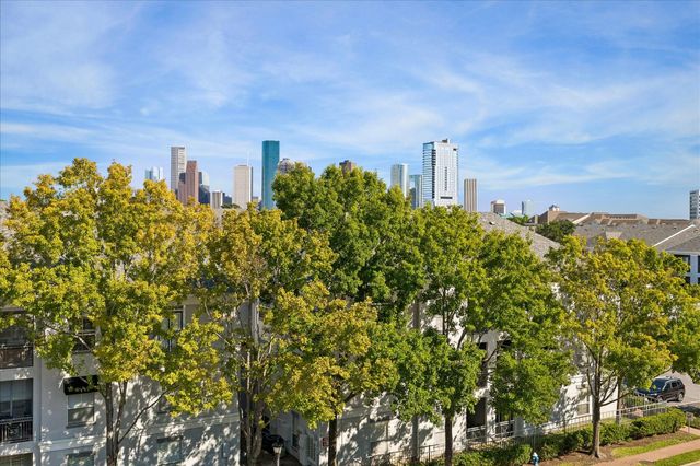 607 Memorial Heights Drive, Houston, TX 77007
