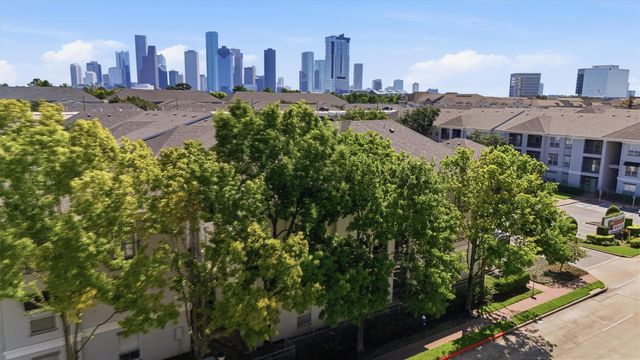 607 Memorial Heights Drive, Houston, TX 77007