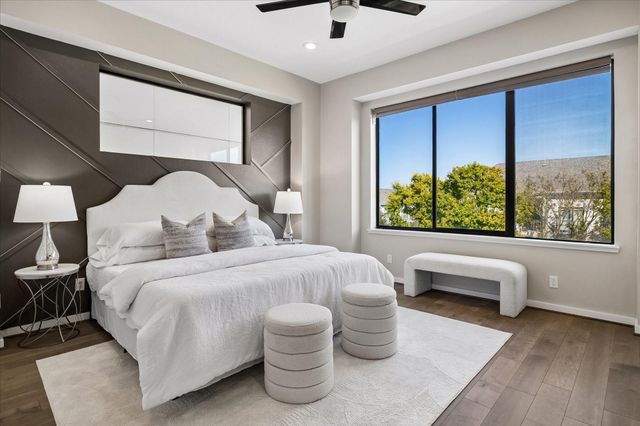 607 Memorial Heights Drive, Houston, TX 77007