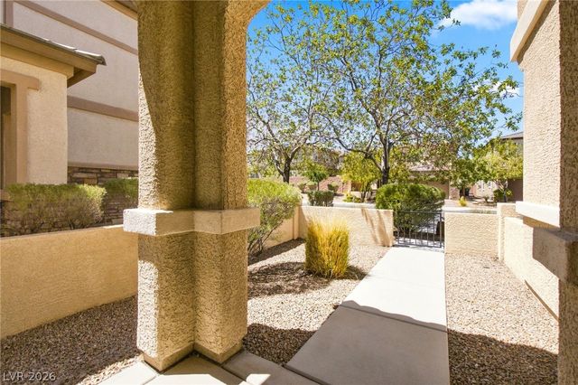 238 Shortstop Street, Henderson, NV 89074