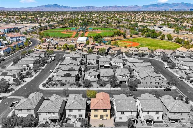238 Shortstop Street, Henderson, NV 89074