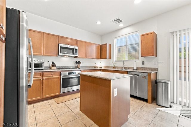 238 Shortstop Street, Henderson, NV 89074
