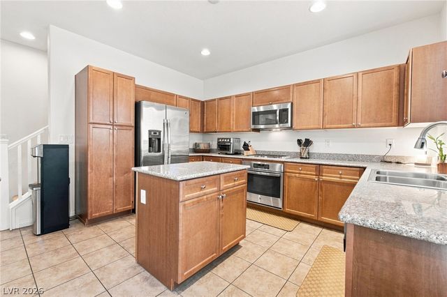 238 Shortstop Street, Henderson, NV 89074