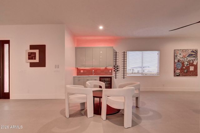 6401 E LARKSPUR Drive, Scottsdale, AZ 85254