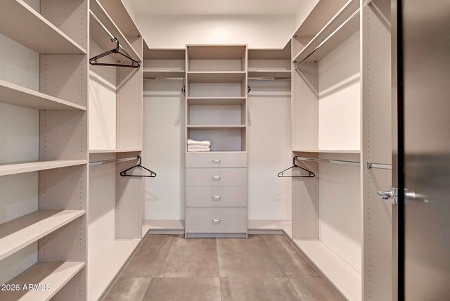 6401 E LARKSPUR Drive, Scottsdale, AZ 85254