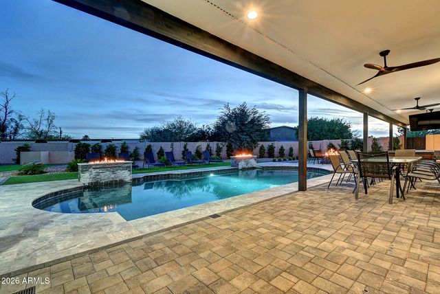 6401 E LARKSPUR Drive, Scottsdale, AZ 85254