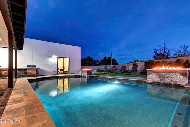 6401 E LARKSPUR Drive, Scottsdale, AZ 85254