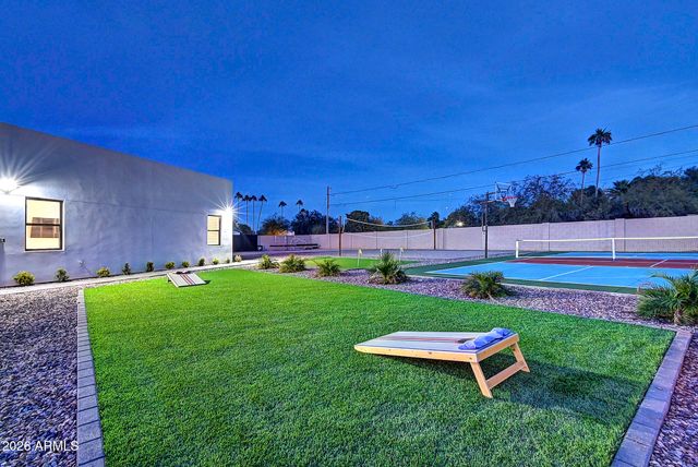 6401 E LARKSPUR Drive, Scottsdale, AZ 85254