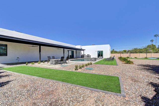 6401 E LARKSPUR Drive, Scottsdale, AZ 85254