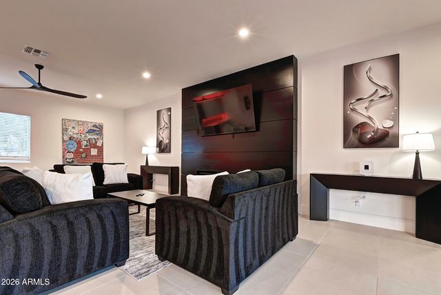 6401 E LARKSPUR Drive, Scottsdale, AZ 85254