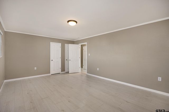 291 E Main, Van, TX 75790