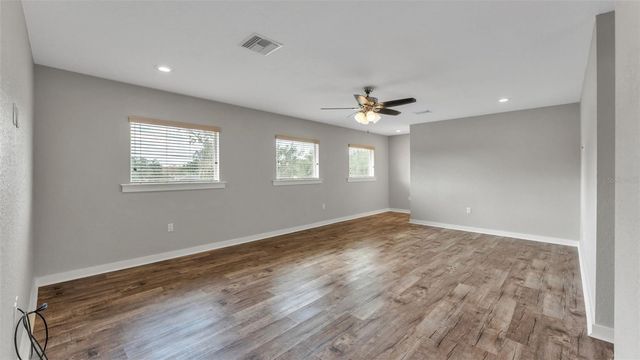 614 MOUNTAIN LAKE PLACE, Lakeland, FL 33813