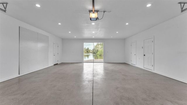 614 MOUNTAIN LAKE PLACE, Lakeland, FL 33813